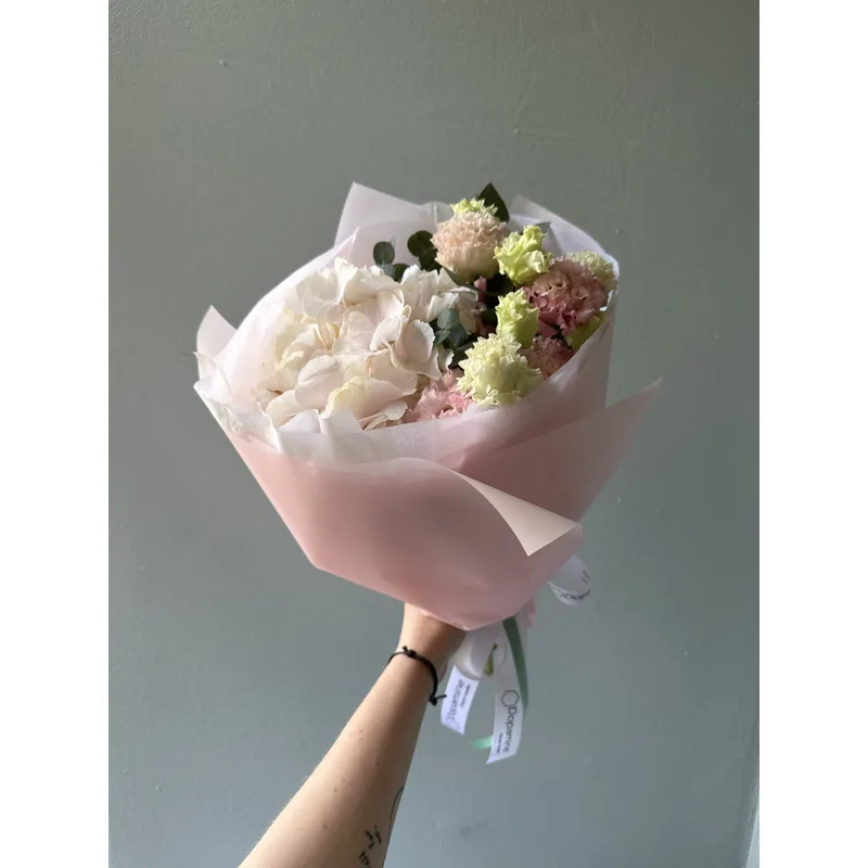Hydrangea with Eustoma and Eucalyptus