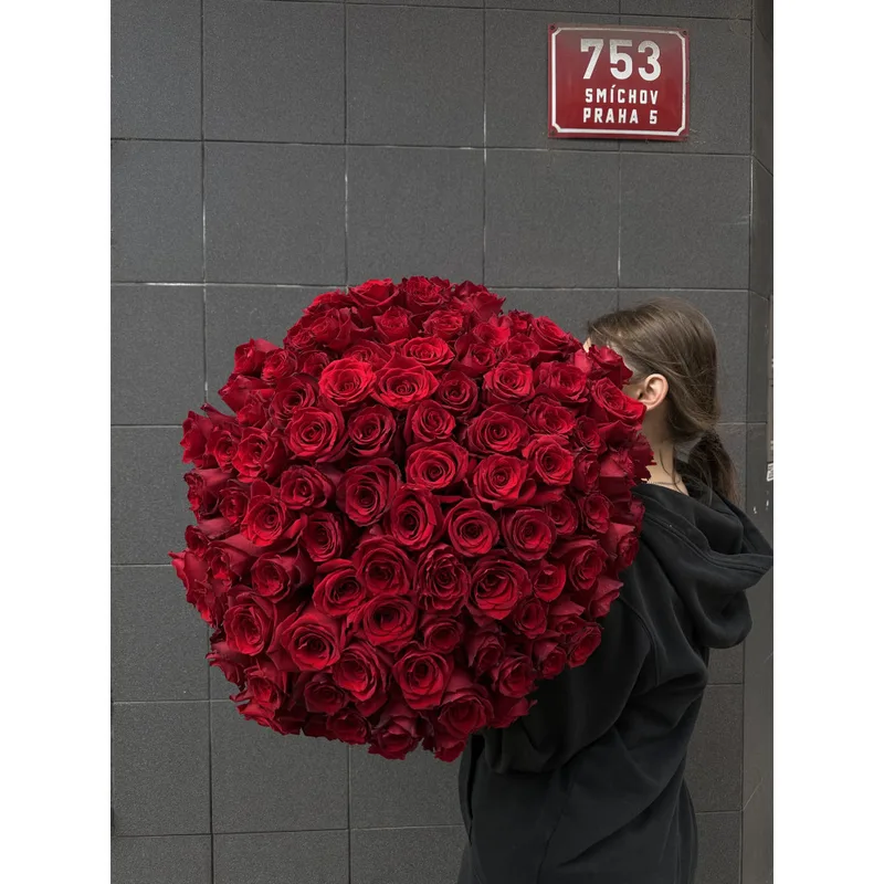 101 Red Roses