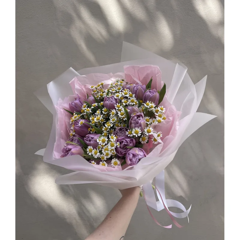 Tulip & Daisy Delight Bouquet — foto 2