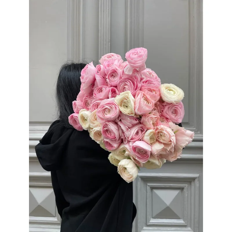 XL Ranunculus Bouquet